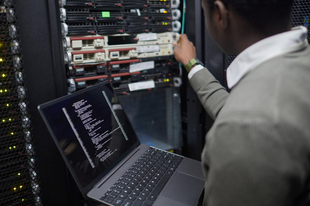 Especialistas em Cibersegurança e Gestão de Tecnologias